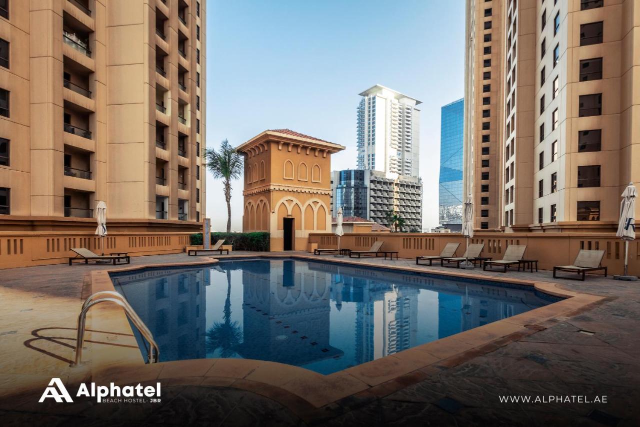 Alphatel Beach Hostel Jbr Dubai Eksteriør billede