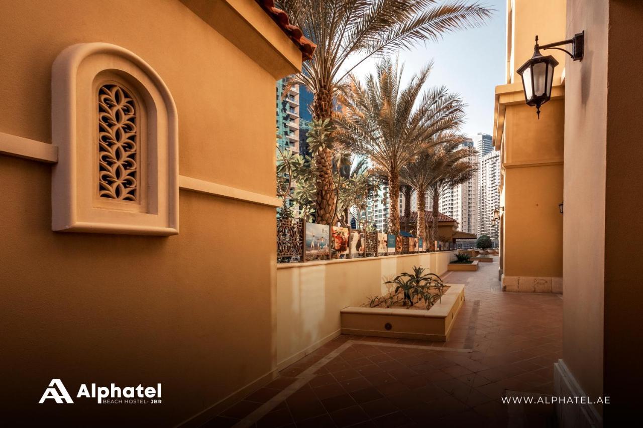 Alphatel Beach Hostel Jbr Dubai Eksteriør billede