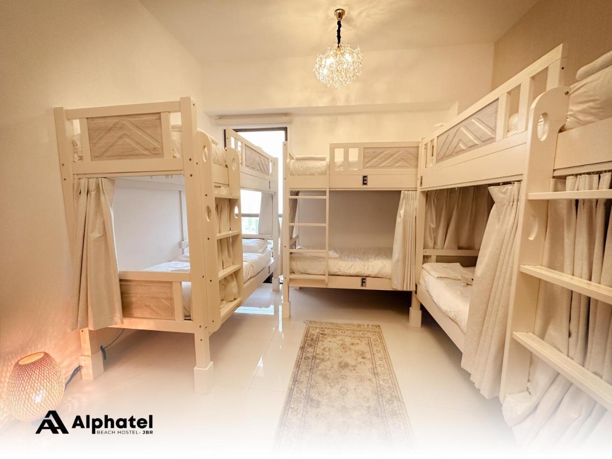 Alphatel Beach Hostel Jbr Dubai Eksteriør billede